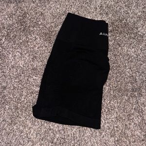 Alphalete contour amplify